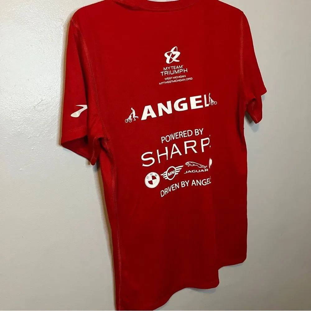 Brooks Red MyTeam Triumph “Angel” Running Shirt – Men’s Medium